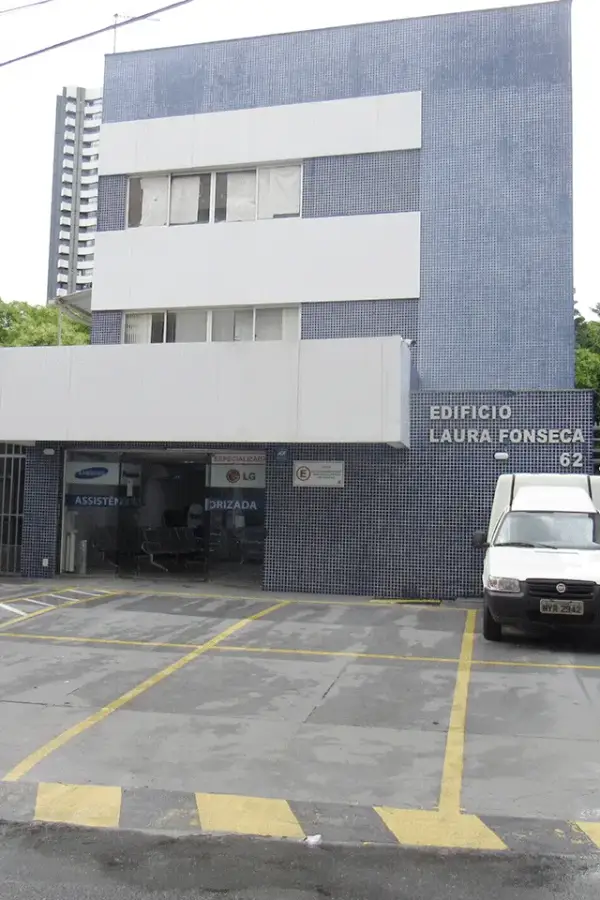 Fachada da loja Eletrônica TV Vídeo em Acupe de Brotas, Salvador